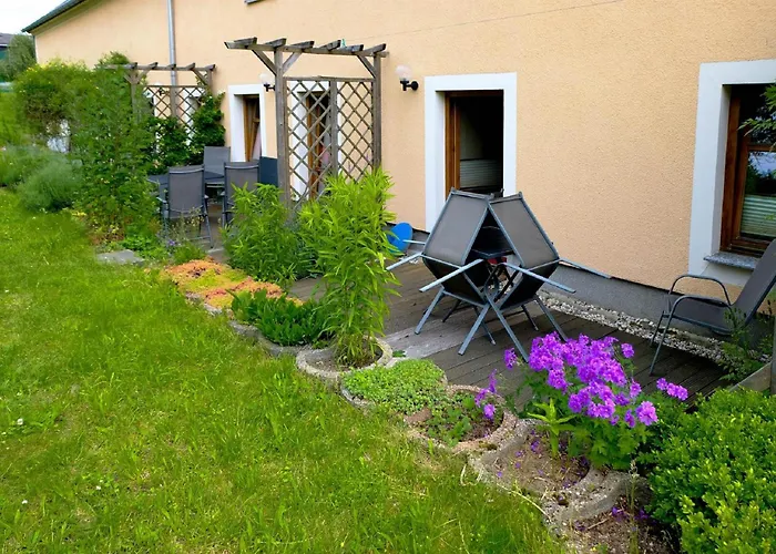 Näcke Mit Flechtwerkstatt *